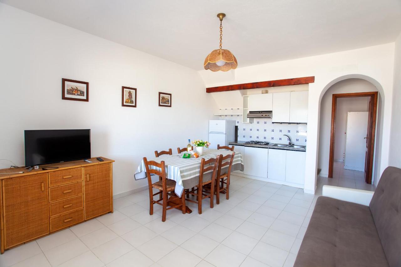 Residence Cinta 5 San Teodoro  Dış mekan fotoğraf