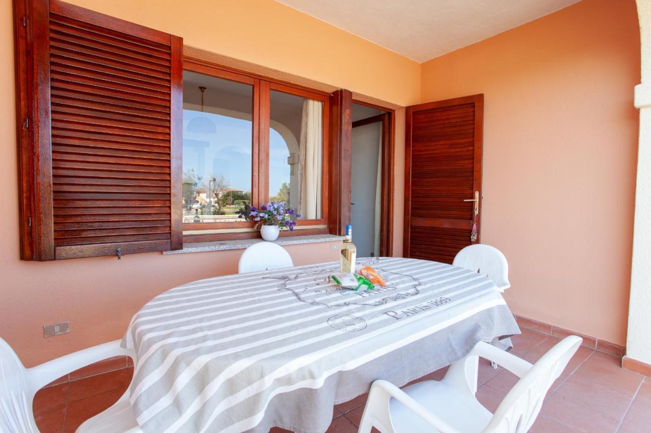 Residence Cinta 5 San Teodoro  Dış mekan fotoğraf