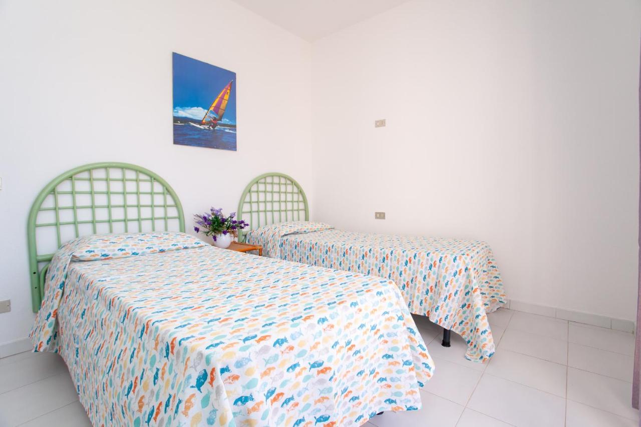Residence Cinta 5 San Teodoro  Dış mekan fotoğraf