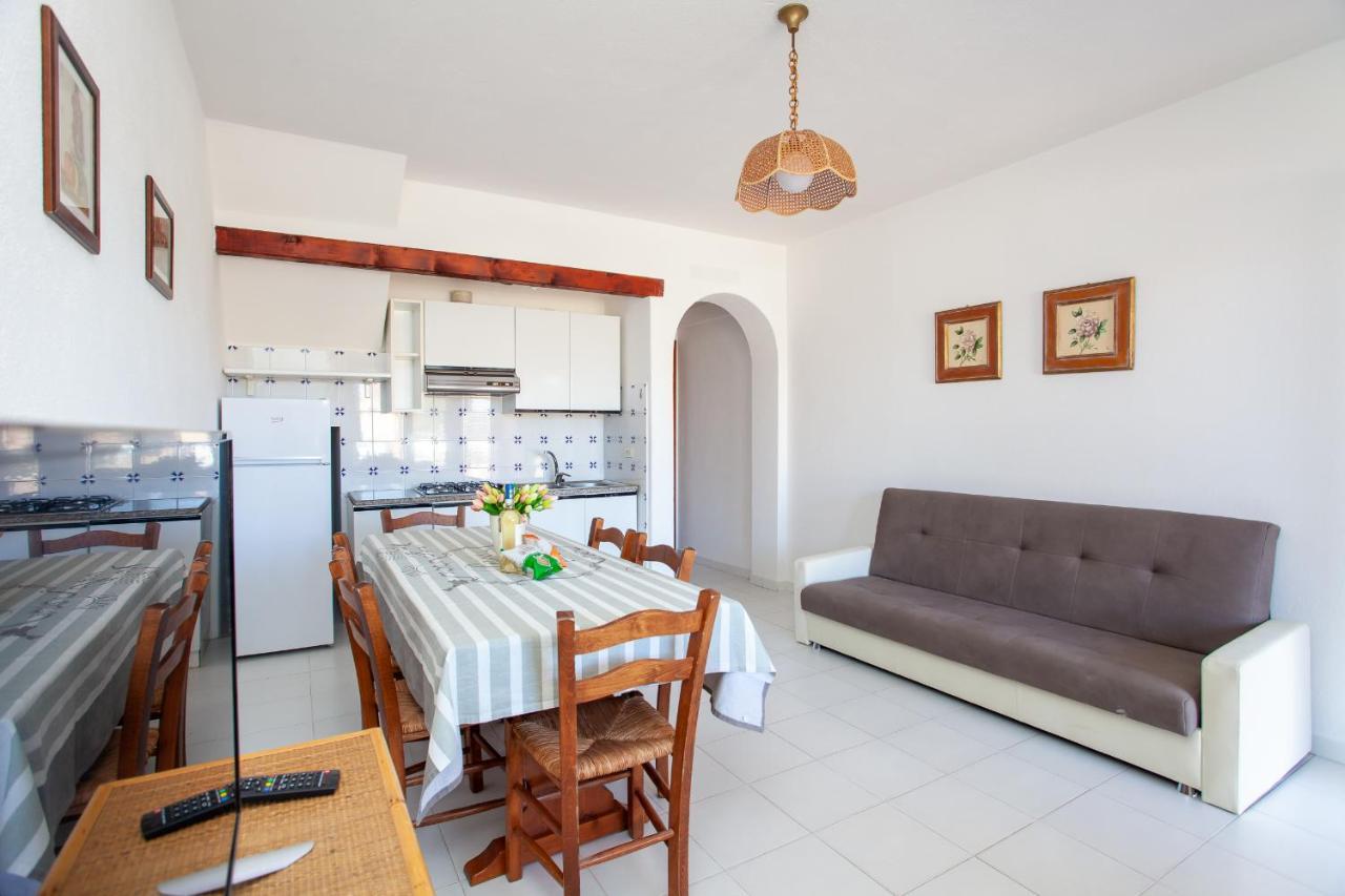 Residence Cinta 5 San Teodoro  Dış mekan fotoğraf