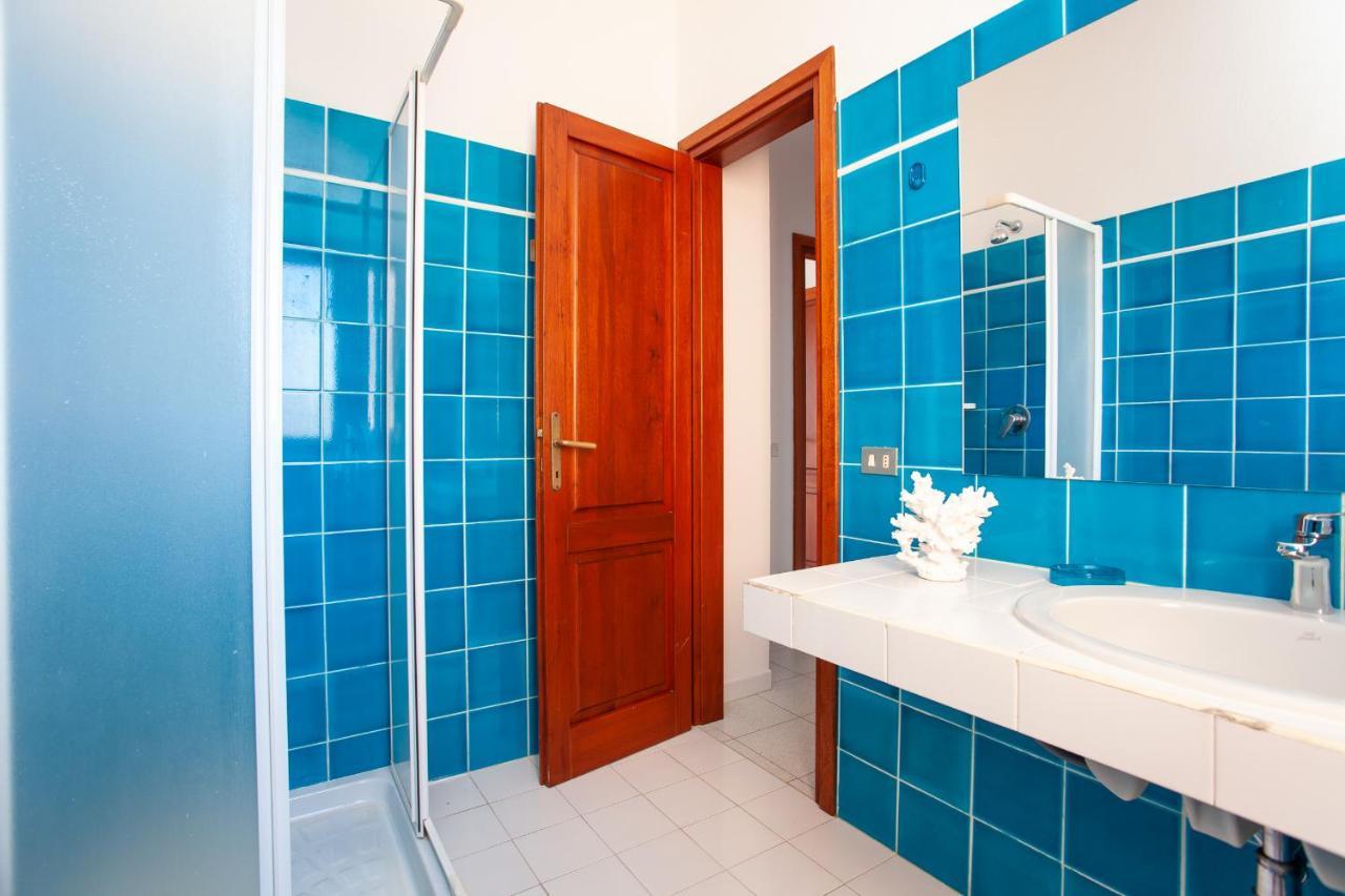Residence Cinta 5 San Teodoro  Dış mekan fotoğraf